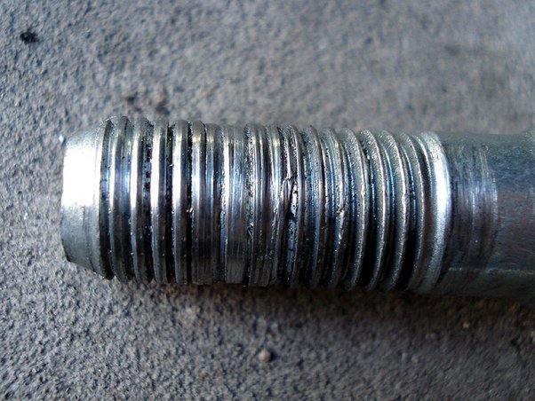 Common Errors in Screw Manufacturing